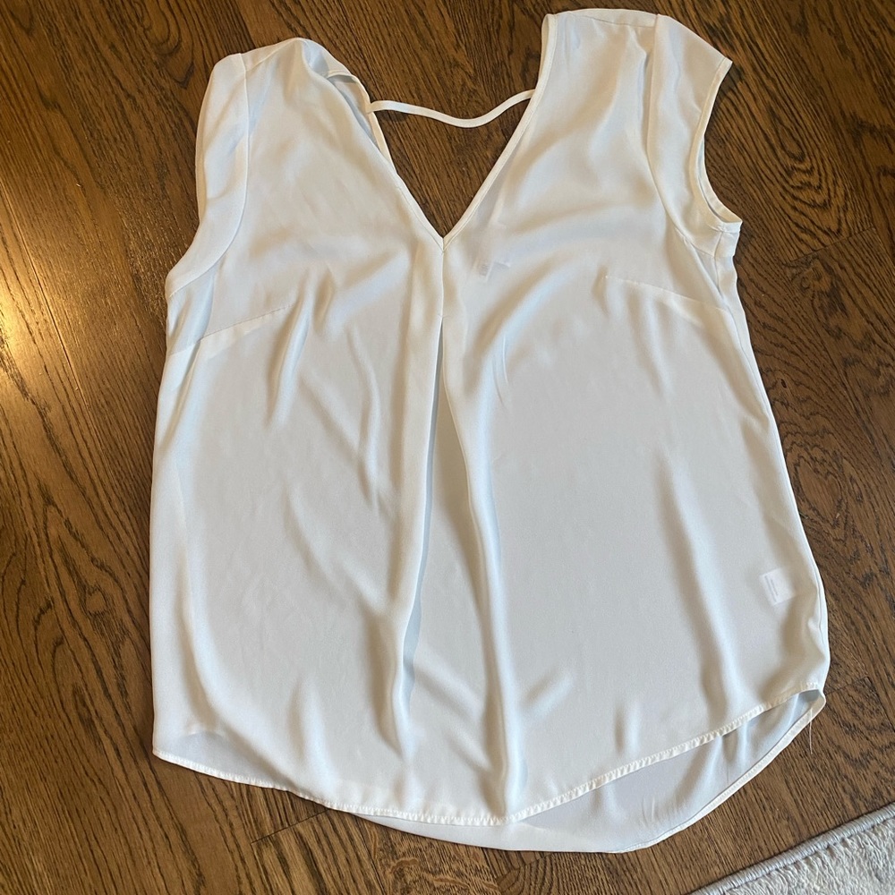 DR2 White Blouse